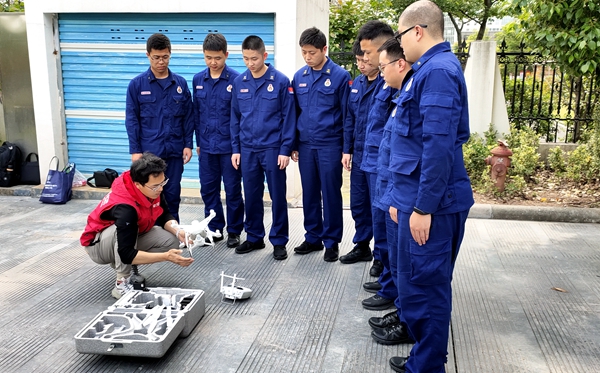 140ed4d751662a6aa4412057f5d742c.jpg 140ed4d751662a6aa4412057f5d742c.jpg